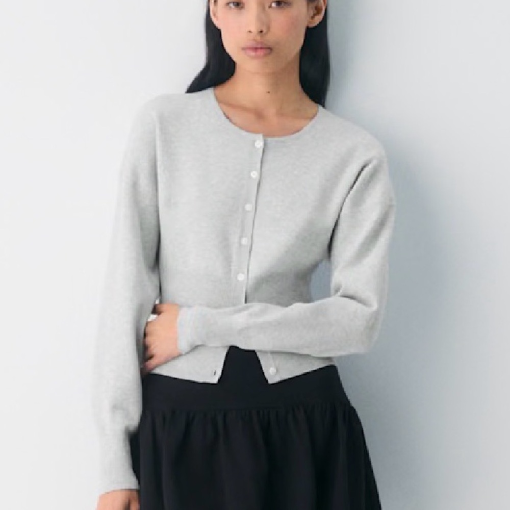 Aritzia Golighty Cardigan